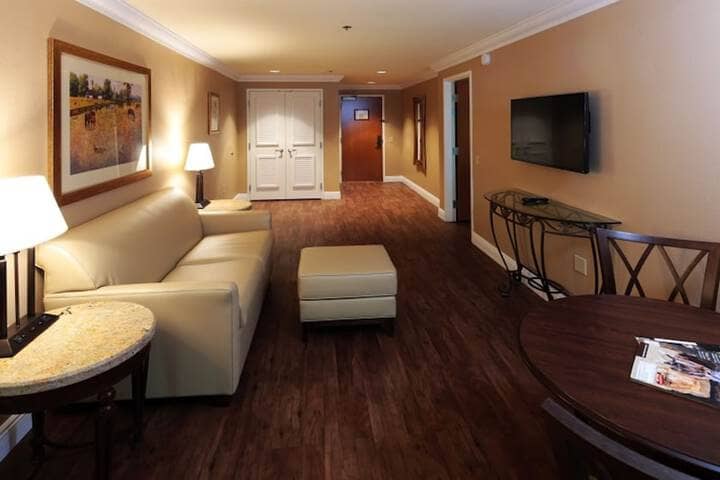 Room 5 of 55