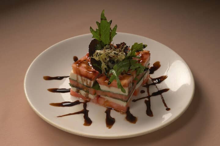 Dining 36 of 55